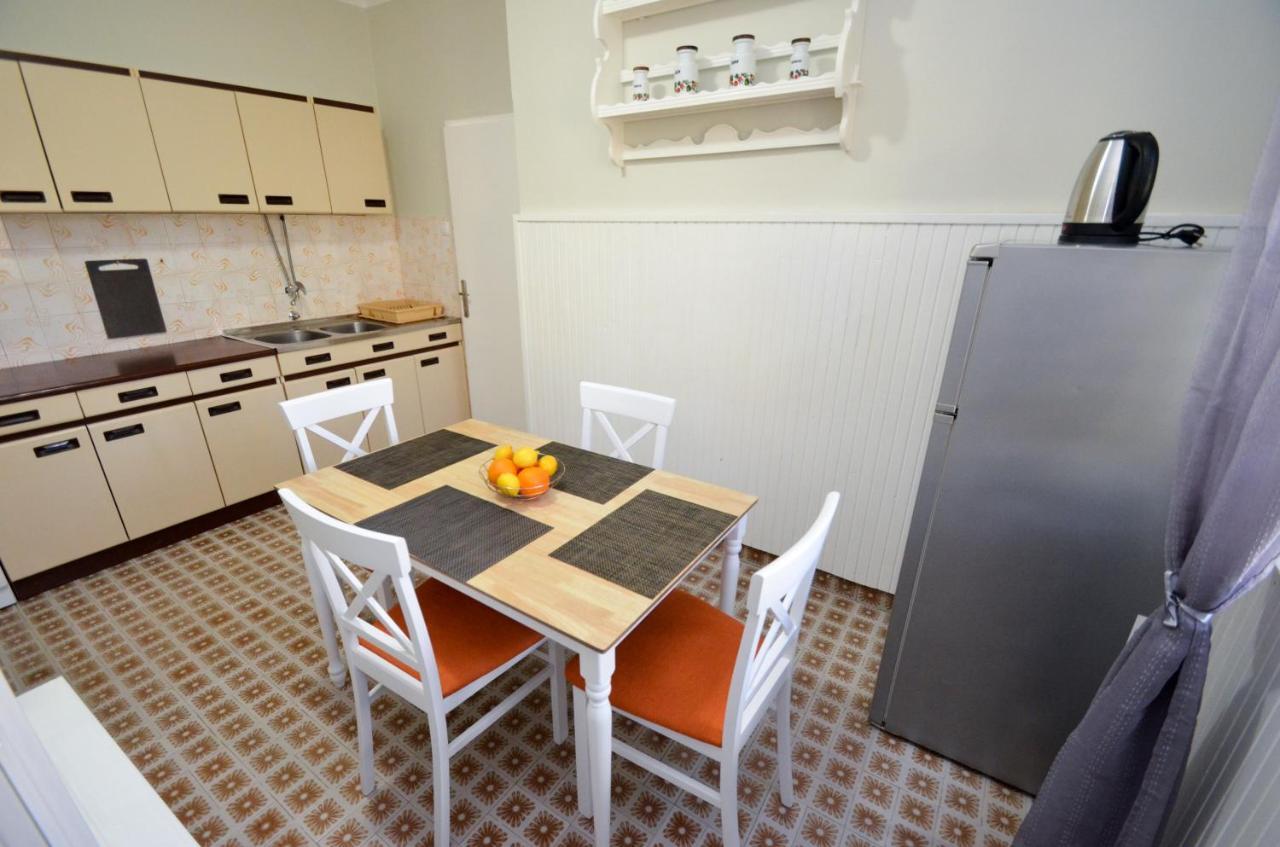 קוטור Red House Apartment מראה חיצוני תמונה